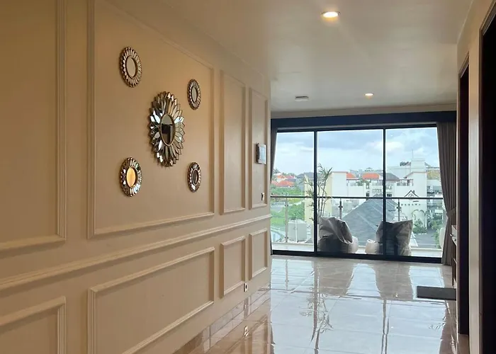 Penthouse Berawa - *